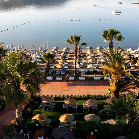 Costa Bitezhan Hotel Exterior photo