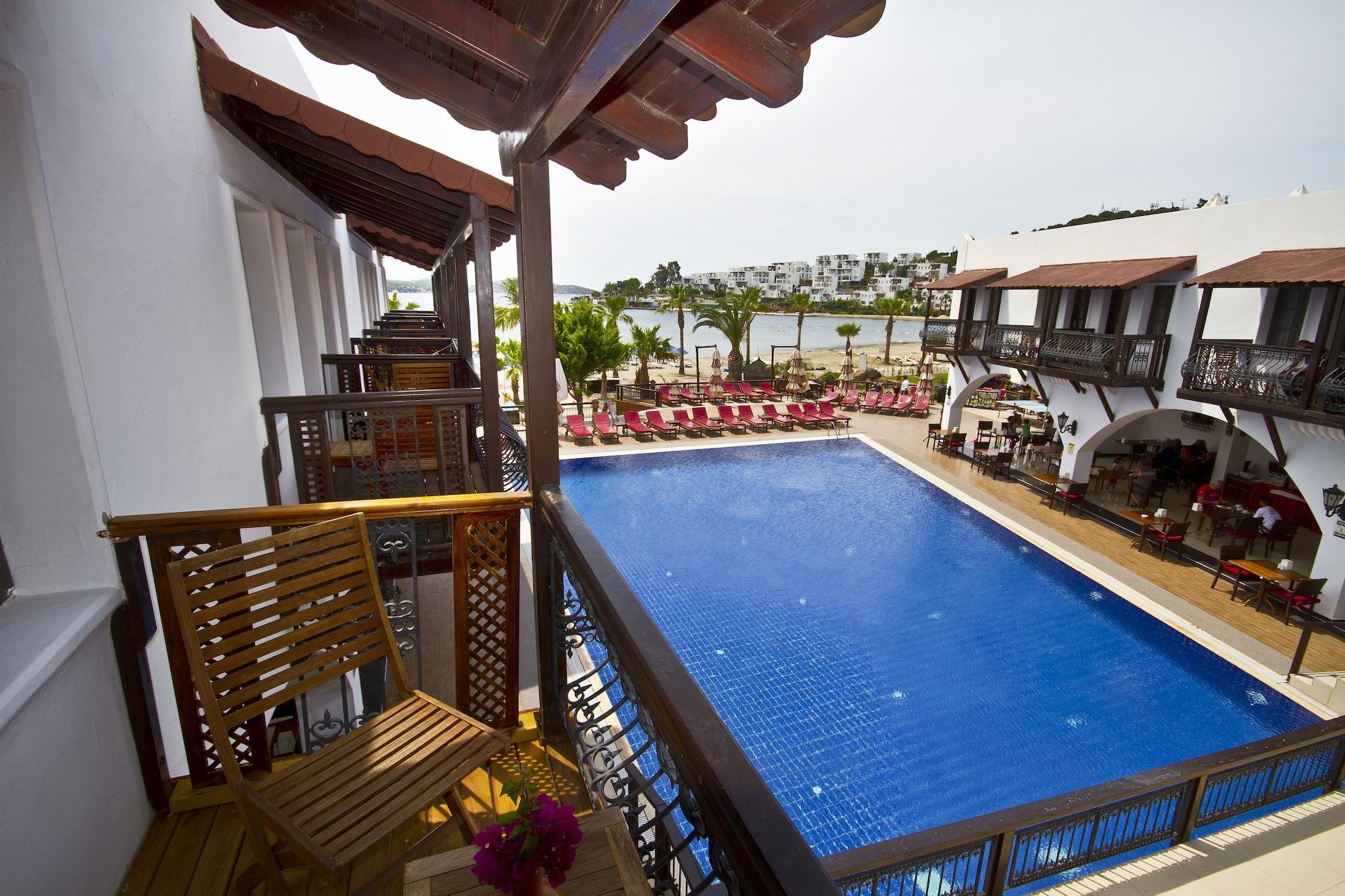Costa Bitezhan Hotel Exterior photo