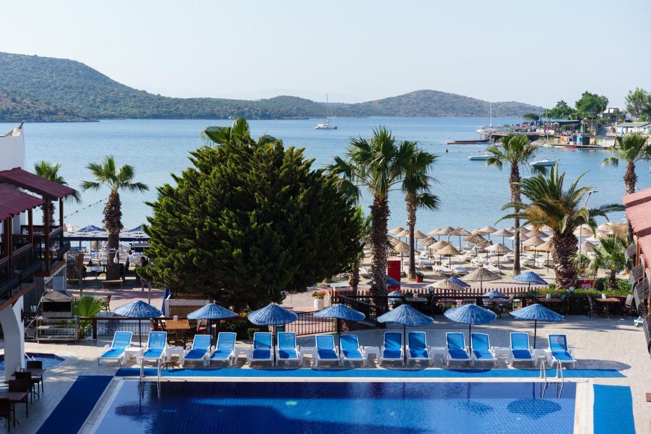 Costa Bitezhan Hotel Exterior photo
