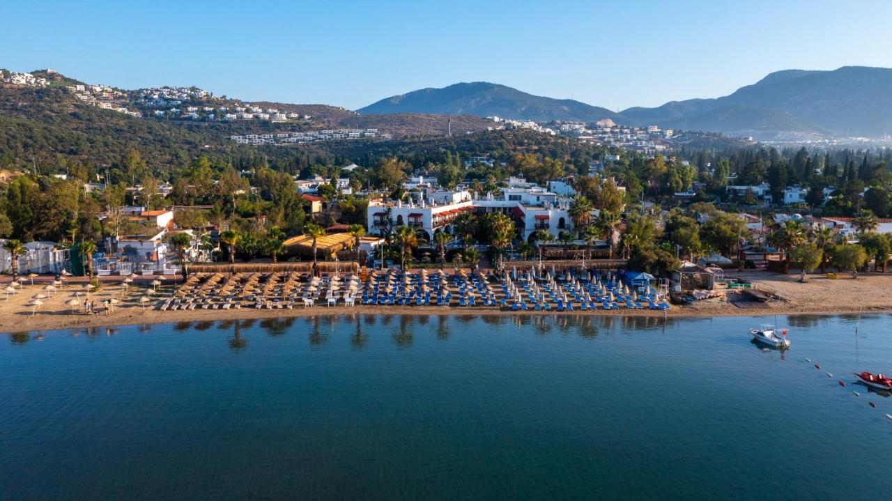Costa Bitezhan Hotel Exterior photo